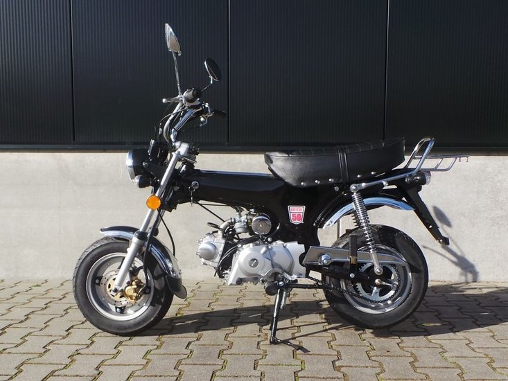 VENDU Zhenhua DX 50 (Dax type), black, 50cc