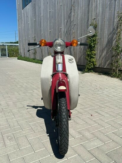 Honda C70 OT, rouge, 21348m