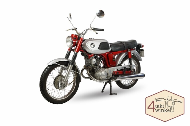 Honda SS125a avec immatriculation