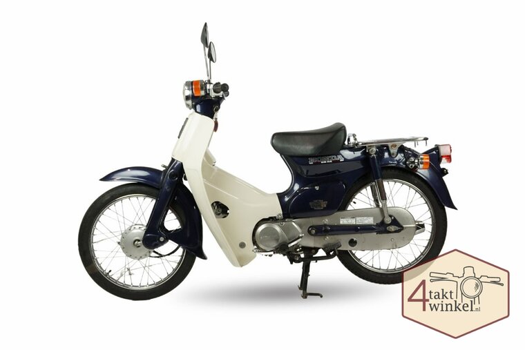 R&Eacute;SERV&Eacute; ! Honda C50 NT Japonais, Pourpre, 2777 km