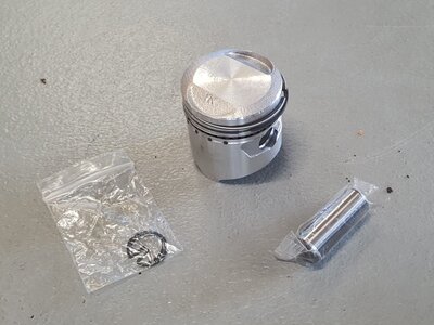 Kit de cylindre, avec piston, affûté 50cc C310A, C320A, produit de 2ème chance