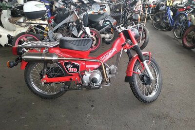 ATTENDU: Honda CT110, Japonais, Rouge, 1972 km